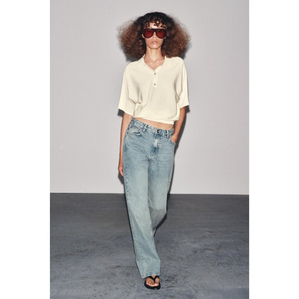 Zara Relaxed Mid Rise Jeans SZ 10 Vintage Light Wash Dun Fade Straight Leg Denim